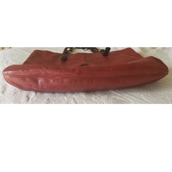 VINTAGE Yves Saint Laurent Red Leather Hand Bag with Silver-Toned Hardware - Picture 4 of 16